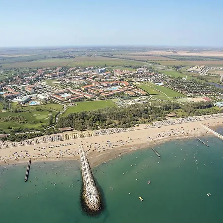 Villaggio Le Roverelle 445s * Duna Verde