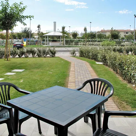 Apartment Villaggio Le Roverelle 445s *